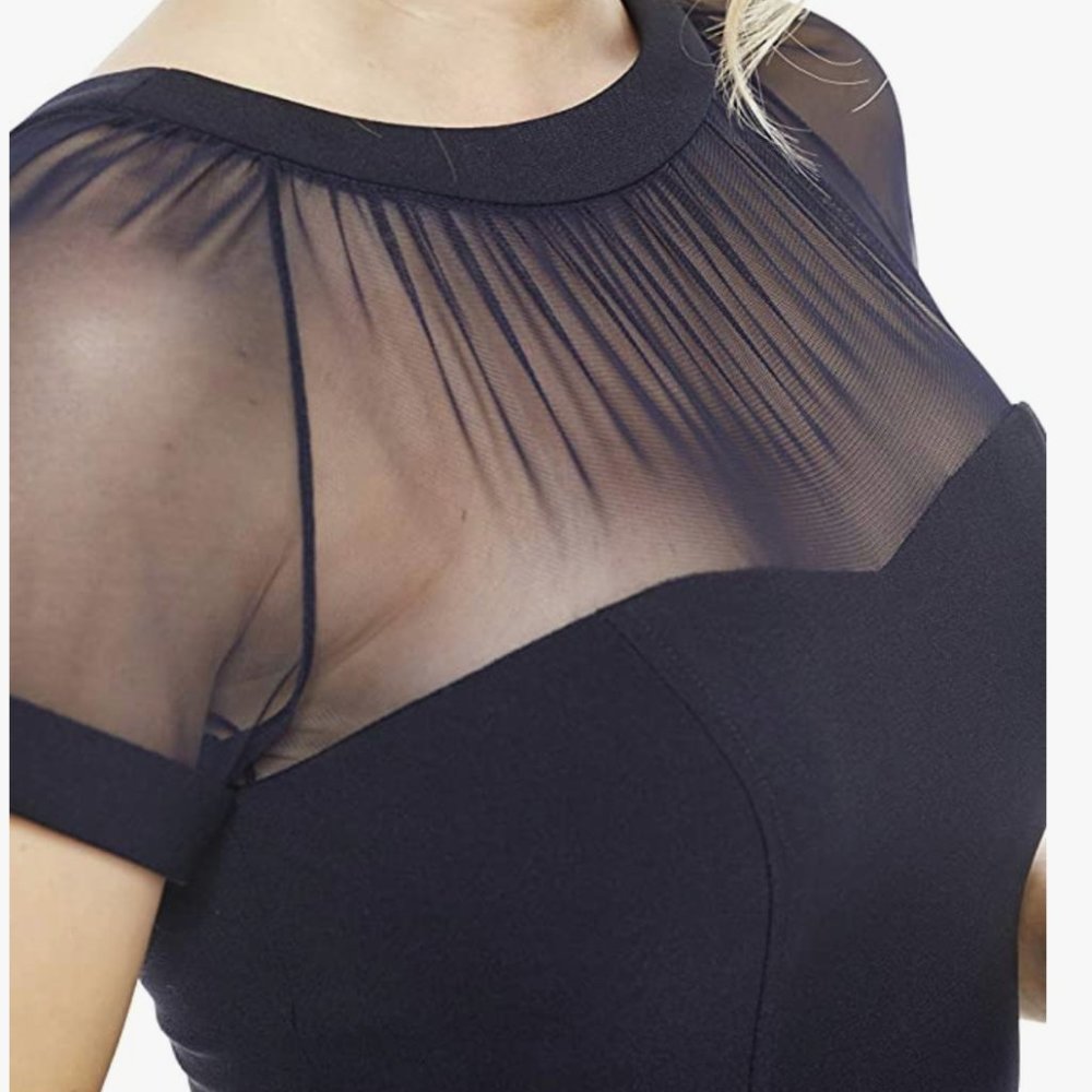 MAGGY LONDON Illusion Yoke Crepe Cocktail Dress in Navy 6 Petite - Picture 10 of 10